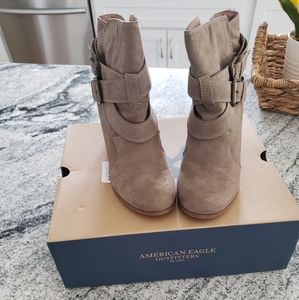 Women's American Egale booties